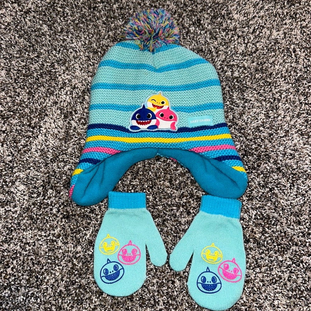 PinkFong Baby Shark Hat and Mittens One Size Fits Most Kids